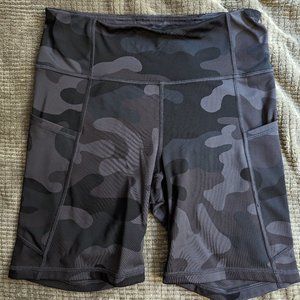 Gap Camo Bike Shorts